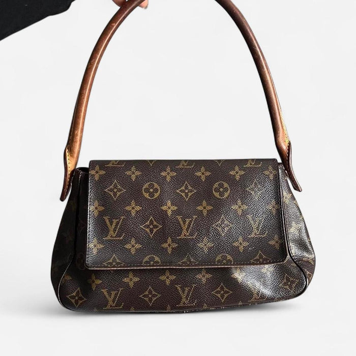 Louis Vuitton monogram looping shoulder bag