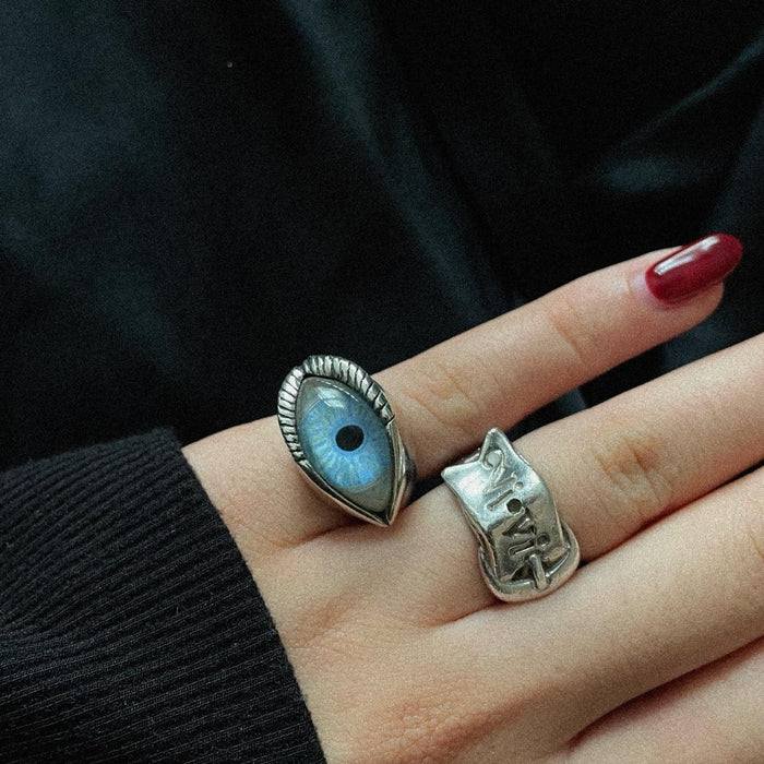 The Great Frog vintage sterling silver blue prosthetic eye ring