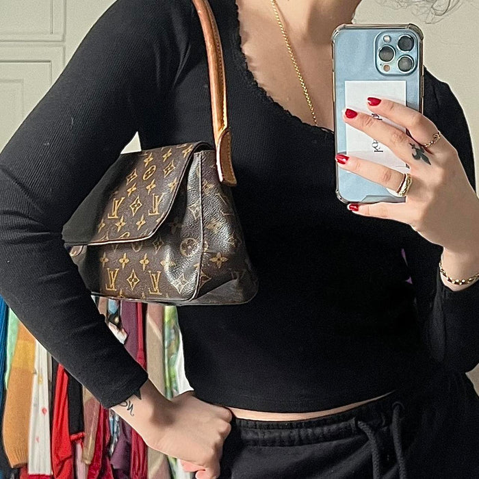 Louis Vuitton monogram looping shoulder bag