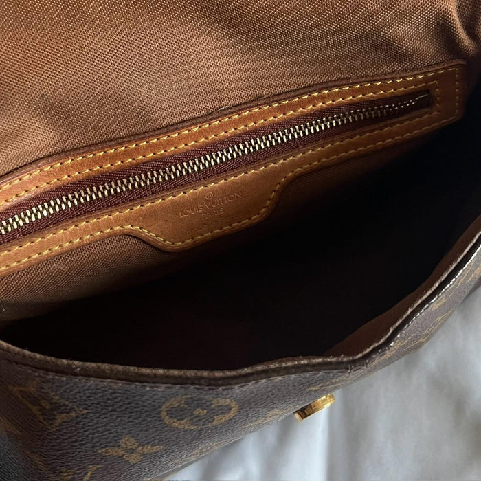 Louis Vuitton monogram looping shoulder bag