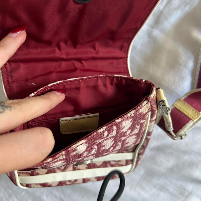 Dior vintage red messenger bag