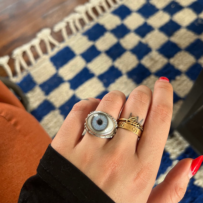 The Great Frog sterling silver blue eye ring