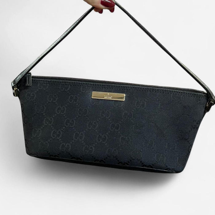 Gucci black boat bag & coin purse