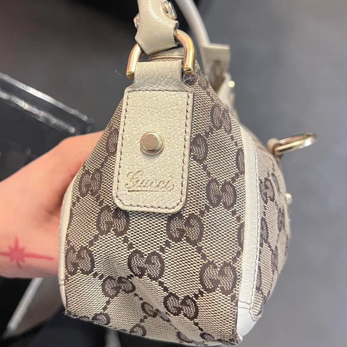 Gucci abbey shoulder bag in cream