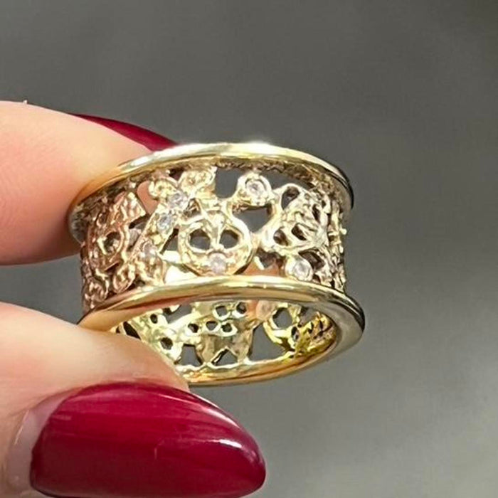 Vivienne Westwood gold orb and skull ring