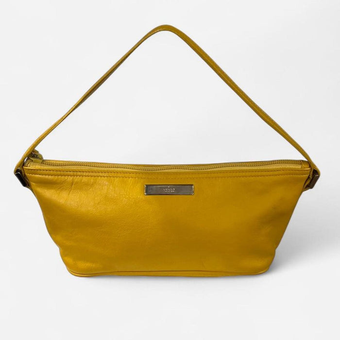 Gucci yellow leather boat bag