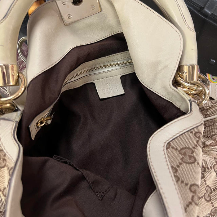 Gucci cream monogram Indy bag