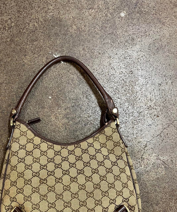 Gucci d ring abbey shoulder bag