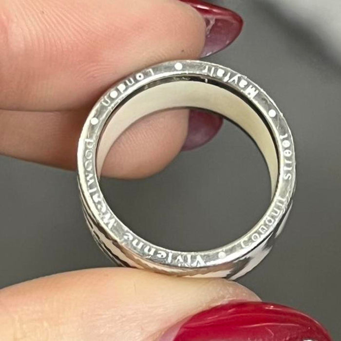 Vivienne Westwood squiggle ring