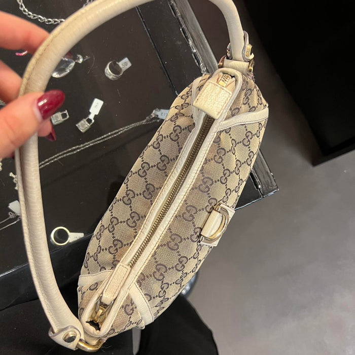 Gucci abbey shoulder bag in cream