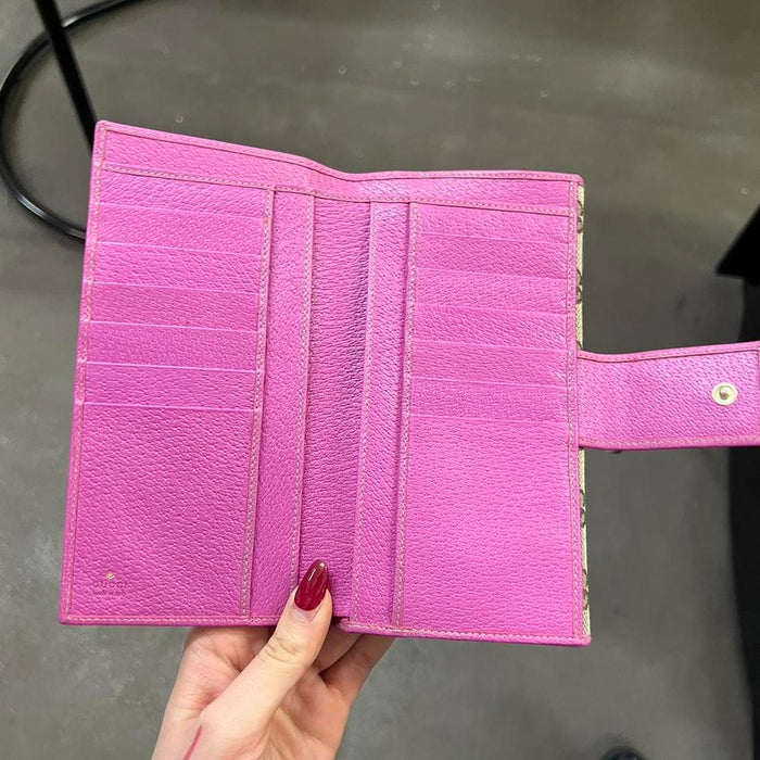 Gucci abbey pink wallet