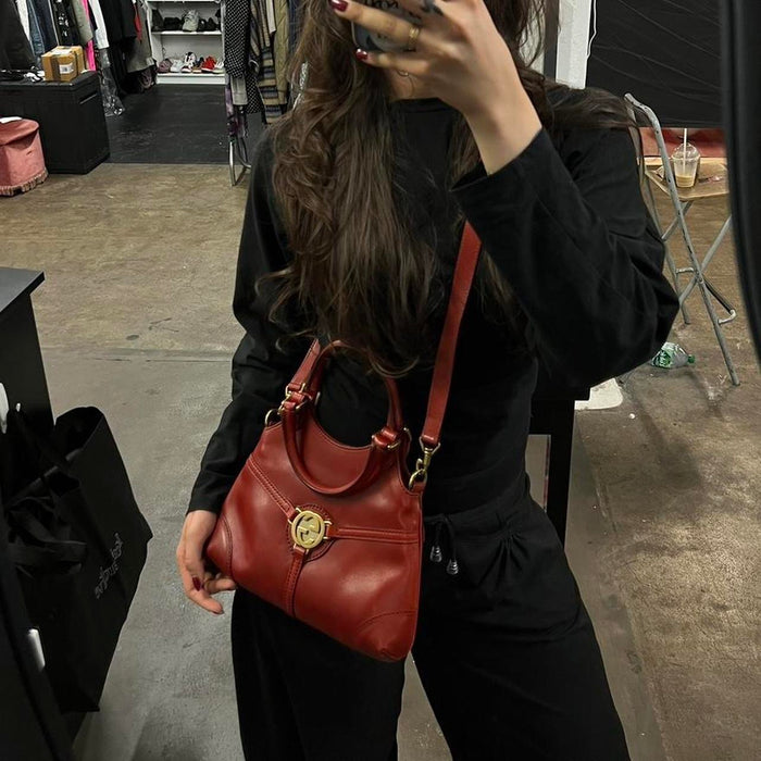 Gucci reins small hobo red leather bag