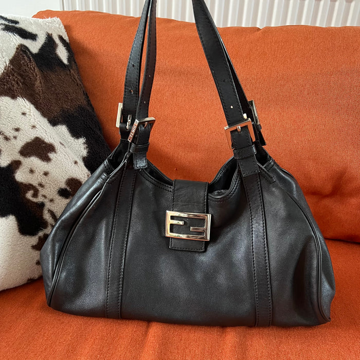 Fendi black leather hobo shoulder bag