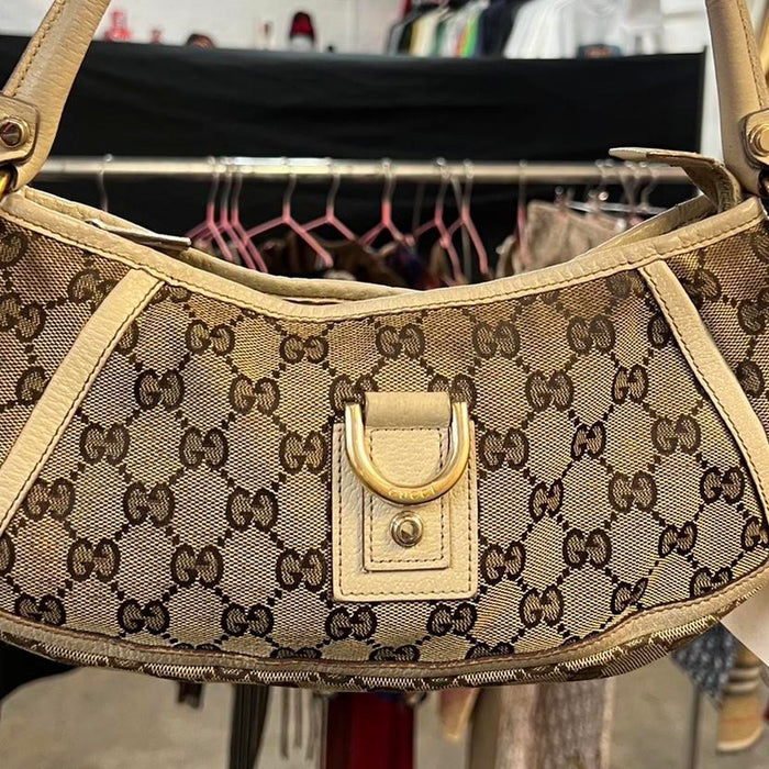 Gucci abbey shoulder bag in cream