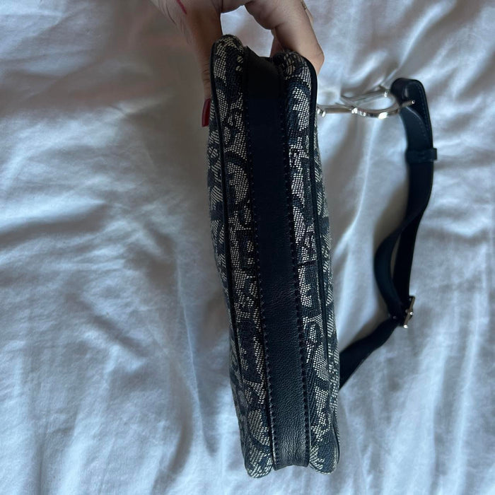 Dior vintage navy blue & silver spellout shoulder bag