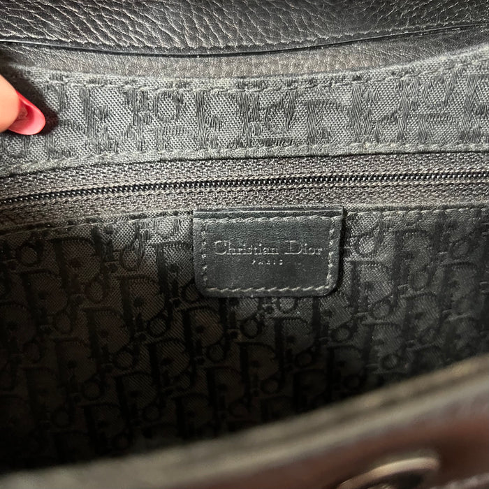 Dior street chic Columbus black shoulder bag