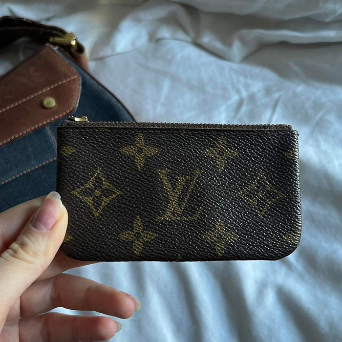 Louis Vuitton monogram pochette coin purse