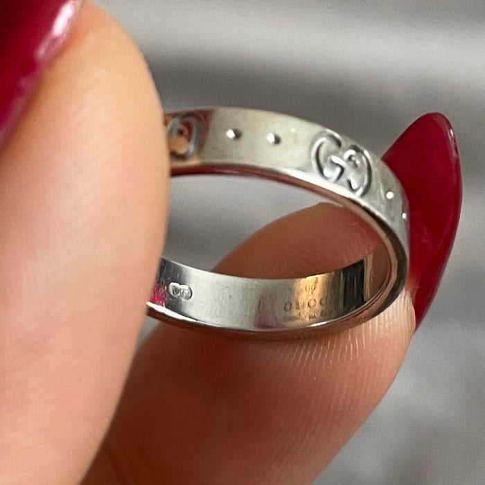 Gucci white gold icon ring