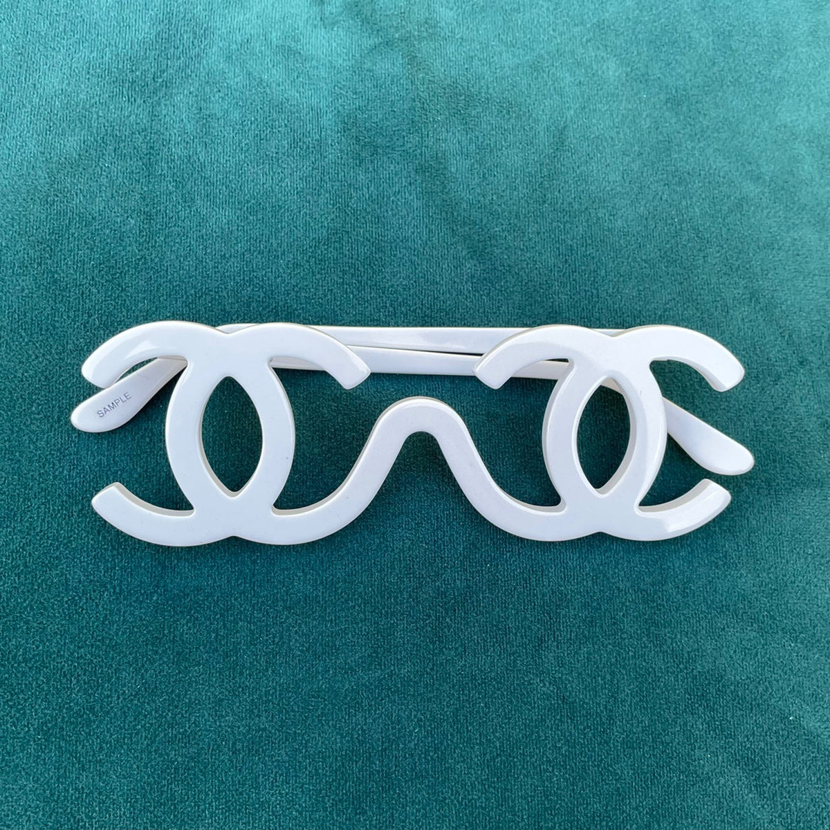 Chanel vintage white logo sunglasses– KOSHARCHIVE